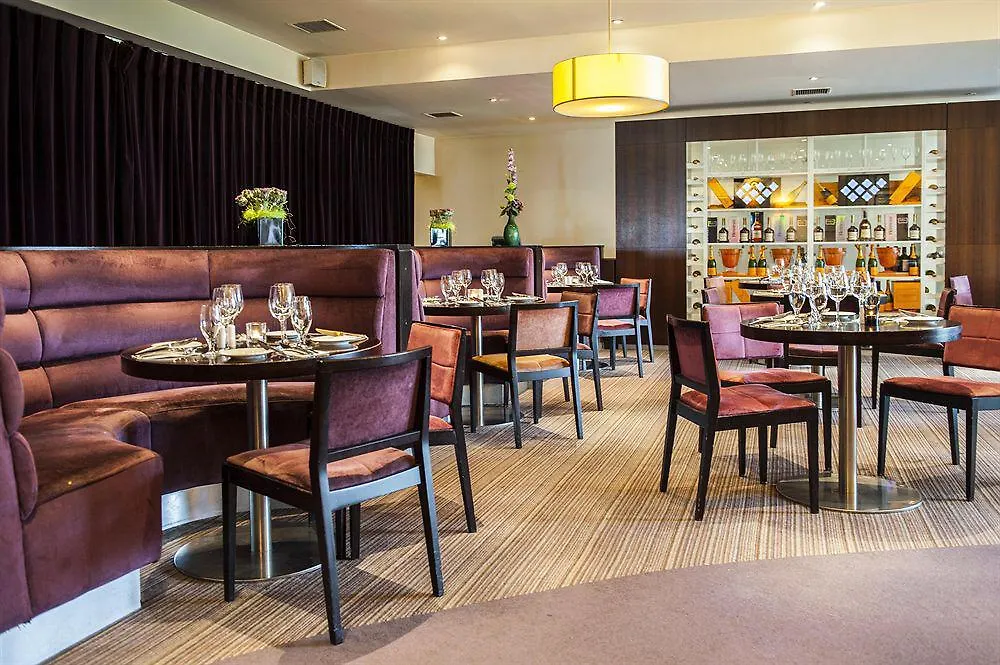Maldron Hotel Dublin Airport Cloghran 4*,